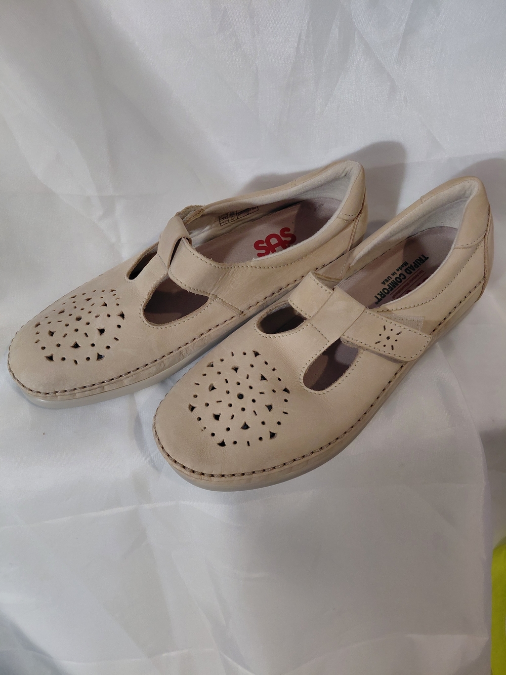 SAS Women's Beige Perforated Mary Jane Flats